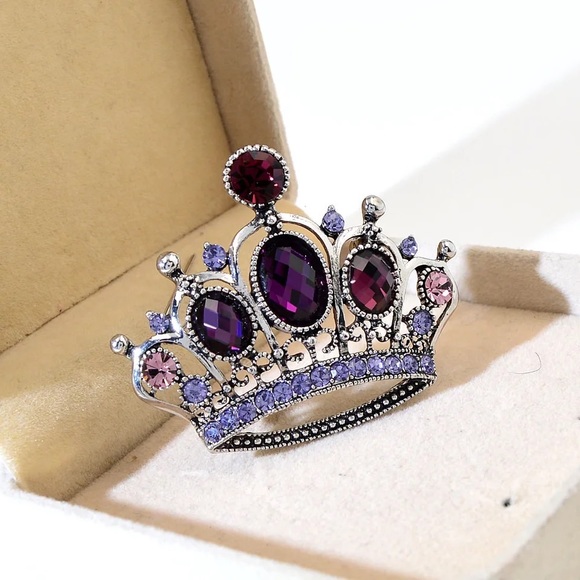 PURPLE CHRYSTAL CROWN BROOCH / PIN - Picture 2 of 6